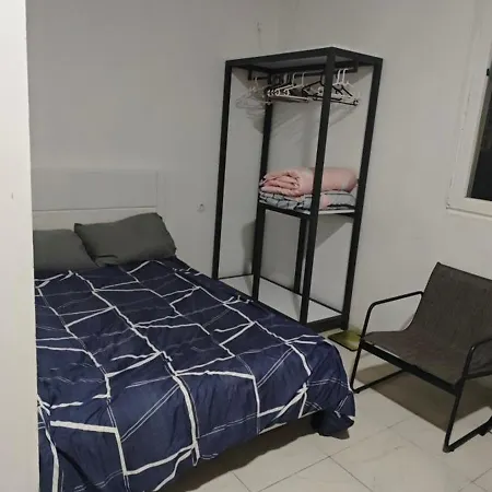 Bograd Ledina Sterijina 40 A * Surčin