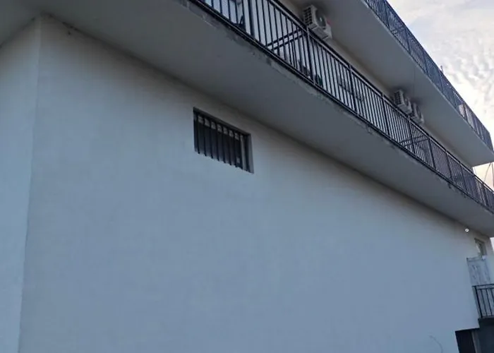 Guest house Bograd Ledina Sterijina 40 A Surcin